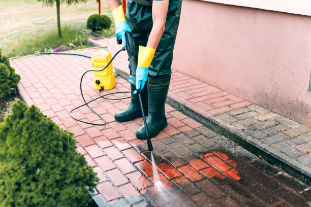 Best Pool Deck Cleaning  in Rock Springs, NM